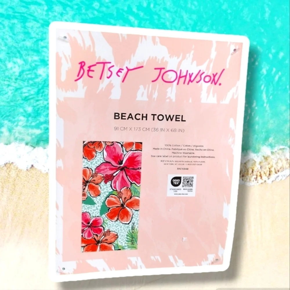 NWT Betsey Johnson Tropical Beach Towel